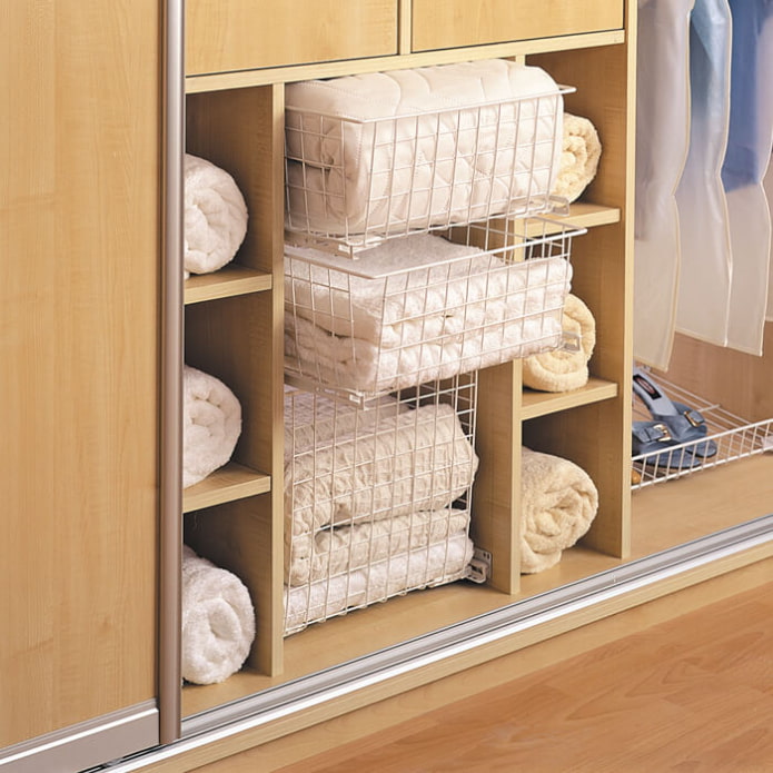 Как организовать хранение постельного белья?