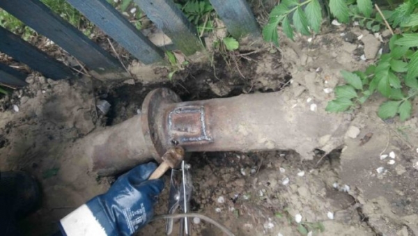 Как найти прорыв водопроводной трубы под землей: варианты решения