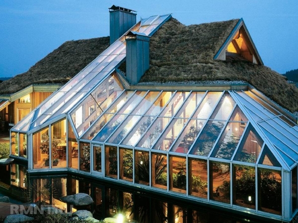 





Дом с теплицей вместо крыши: плюсы и минусы



