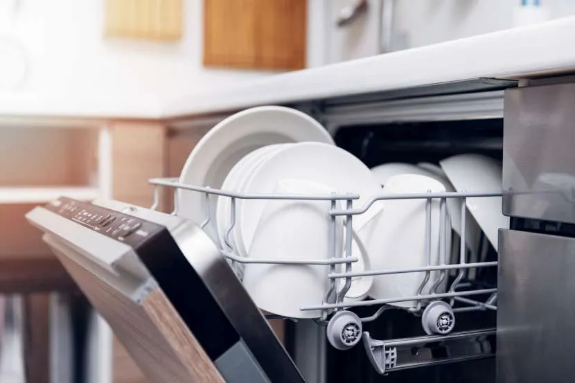 Как выбрать посудомоечную машину: критерии, которые помогут сделать правильный выбор